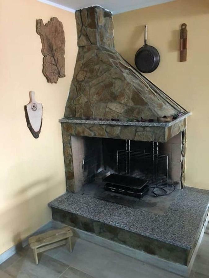 Casa Il Nuraghe Apartamento Monserrato Exterior foto